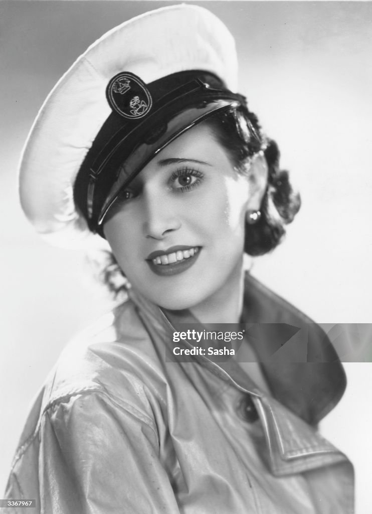 Hello Sailor