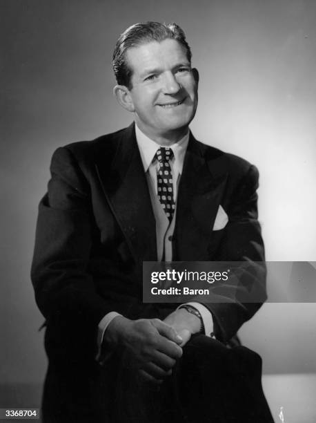 Ted Ray Roles 92 Ted Ray (Comedian) Stock Photos, High-Res Pictures, and Images ...