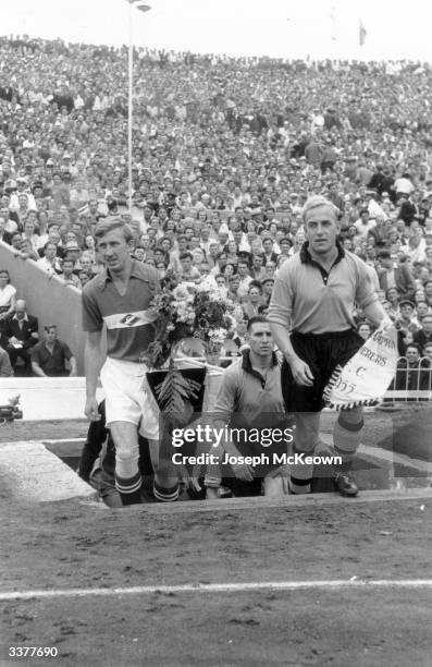 The players of bothe teams emerge onto the pitch, as Wolverhampton Wanderers travel to the Soviet Union to play Spartak Moscow, in Moscow. Original...