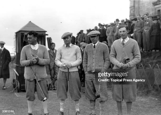 Members of the 1923 British Walker Cup golf team posing for a portrait at St Andrews golf course in Fife. The team was captained by Robert Harris and...