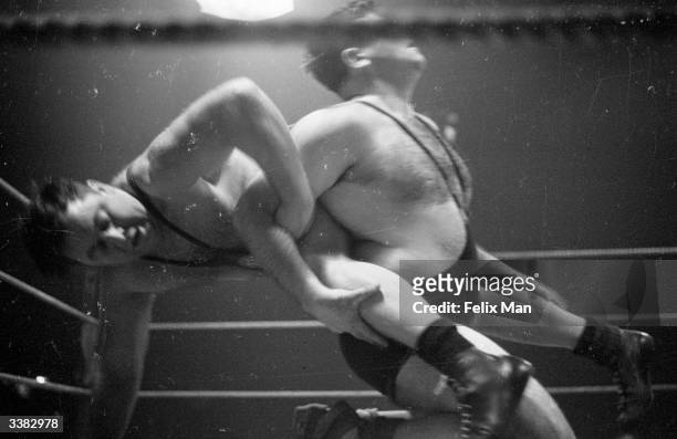 Heavy-weight wrestling between Fred Oberlander who used a flying tackle against Captain D R Goodman and won in 14 minutes 50 seconds at the...
