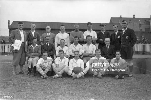 Nunhead Football Club, standing left to right: W Ubee , G Shave , E Mash , B Hitchcock, E J Mulley, A Thirlaway, G Hyams , R Partridge and J H...