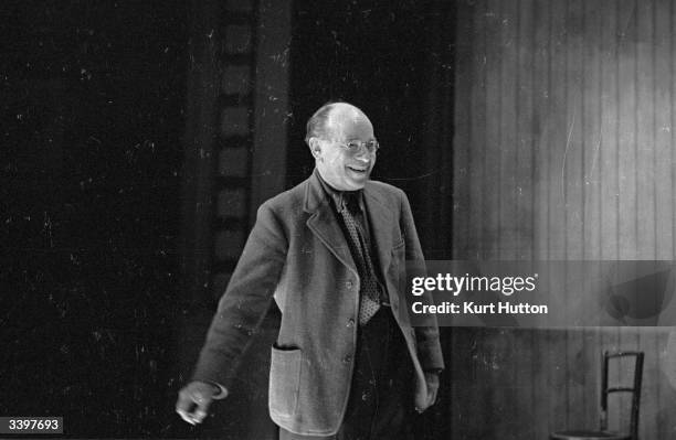 Marcel Varnel at his latest show 'Half-way to Heaven' rehearsals at the Princes Threatre, London. Original Publication: Picture Post - 1606 - A...