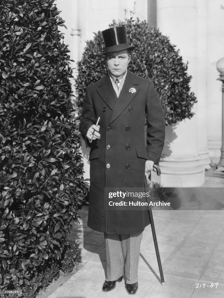 shoes for cigarette pants How To Style Cigarette Pants, No Matter Your Aesthetic