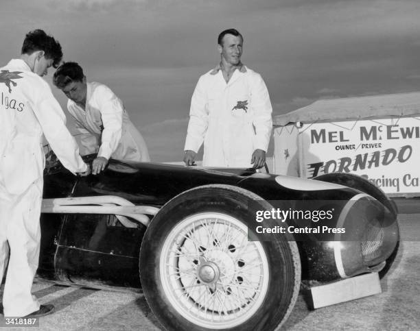 Allen Gordon Racing 148 Mel Gordon Stock Photos, High-Res Pictures, and Images - Getty Images