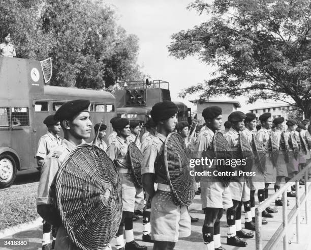1950s Riot Revolves 268 Singapore 1950s Stock Photos, High-Res Pictures, and Images - Getty ...