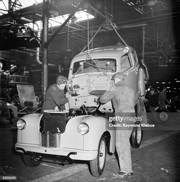 Austin Rover Assembly Line 174 Austin A40 Stock Photos, High-Res Pictures, and Images - Getty Images