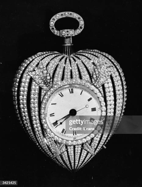 The heart-shaped watch given to Josephine by Napoleon Bonaparte.