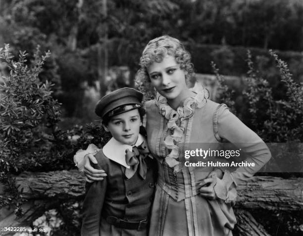 British child actor Freddie Bartholomew starring in 'Little Lord Fauntleroy' with Dolores Costello.