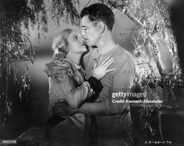 Ronald Colman and Ann Harding star as the forbidden lovers in the Samuel Goldwyn film 'Condemned' , directed by Wesley Ruggles.