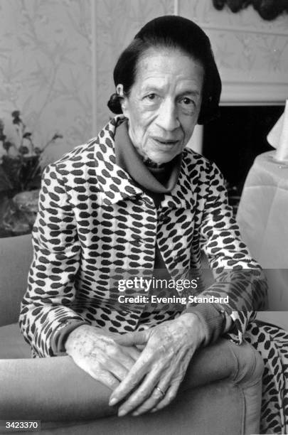 Diana Vreeland , French-born editor of American Vogue magazine up to 1971.