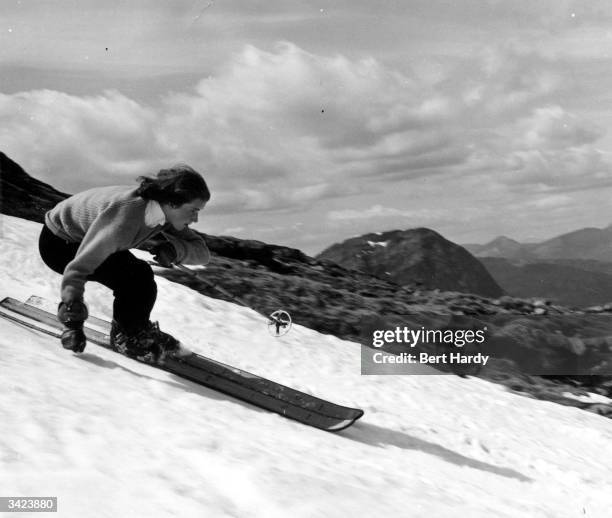 Jocelyn Wardrop-Moore skiing in Glencoe, Scotland who has been nominated as one of six Picture Post 'Personality Girls', June 1954. She plays...