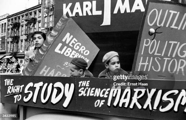 Marxist Rally 555 Marxism Us Stock Photos, High-Res Pictures, and Images - Getty Images