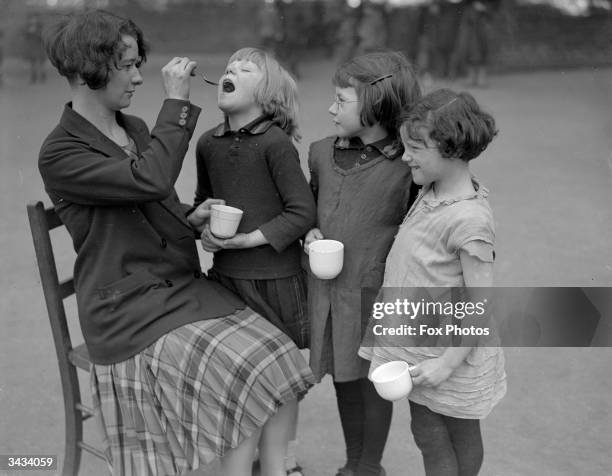Kids Gargle Photos And Premium High Res Pictures Getty Images kids-gargle-photos-and-premium-high-res-pictures-getty-images