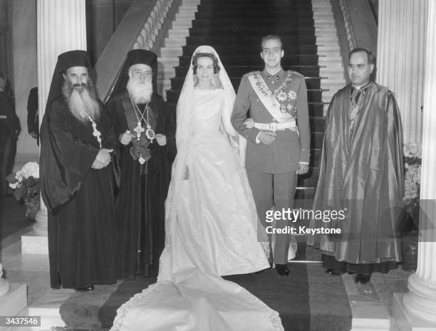 Princess Sophia of Greece marries Pretender to the Spanish throne Don Juan Carlos of Spain in Athens.