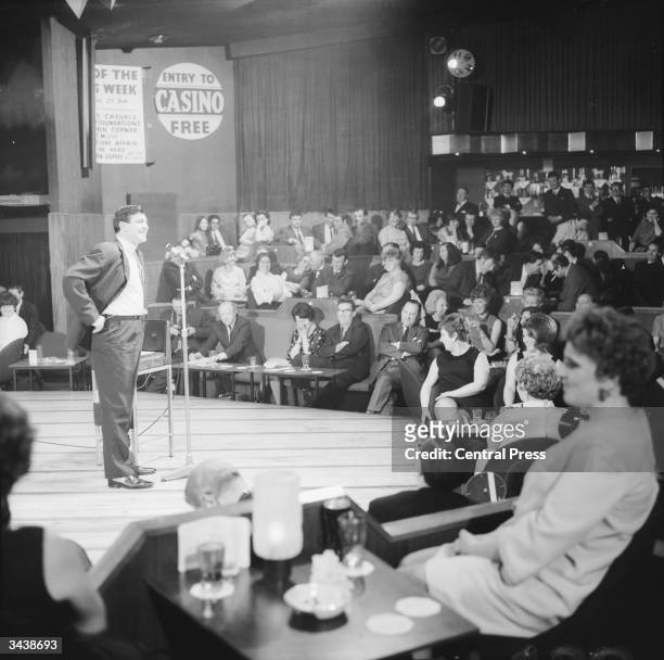 Former England cricketer Freddie Trueman on stage at the Club Fiesta in Stockton on Tees, where he is performing a nightly 60 minute stand up comedy...