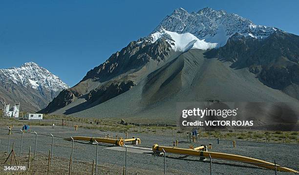 Instalaciones de la compania de gas natural GasAndes se encuentran en las cercanias de Melosa, alta cordillera chilena en las cercanias del limite...