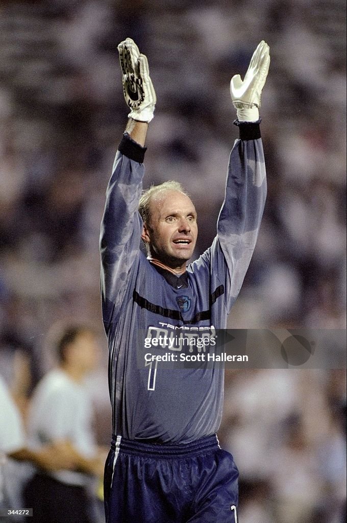 Goalie Thomas Ravelli of the Tampa Bay Mutiny gestures during a game ...