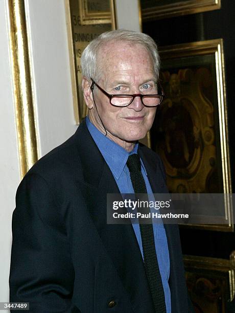 Paul Newman attends the National Actors Theater Benefit "A Broadway Frolic 2004" at The Plaza Hotel, April 19, 2004 in New York City.