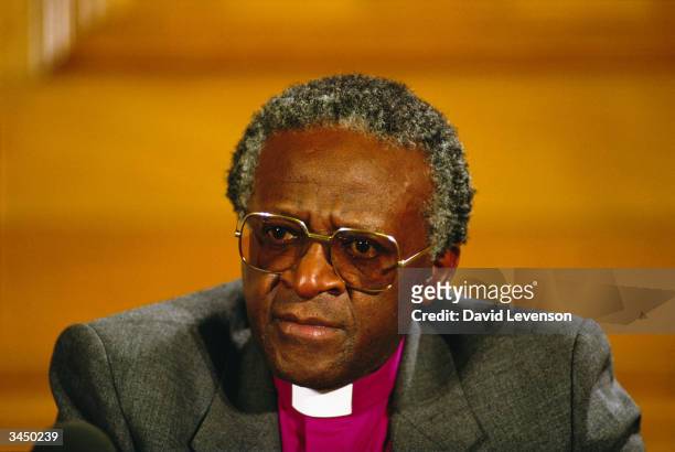 Archbishop Desmond Tutu gives a Press Conference at Church House in Westminster in London, England on October 2, 1985.