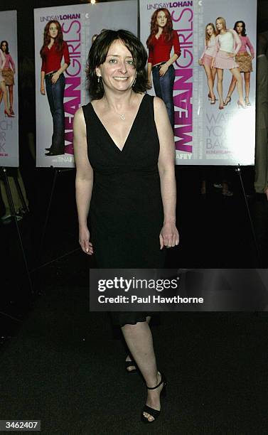 Comedian Rachel Dratch attends a private screening of "Mean Girls" on April 23, 2004 at Loews Lincoln Square Theater, in New York City.