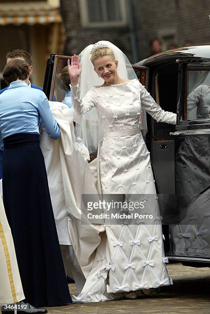 Mabel Wisse Smit waves after the civil ceremony of her wedding with Dutch Prince Johan Friso on April 24, 2004 in Delft, The Netherlands. Mabel's...