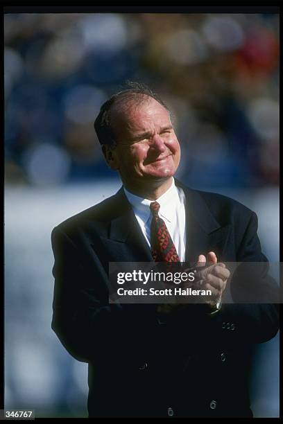 51 J Wayne Weaver Stock Photos, High-Res Pictures, and Images - Getty