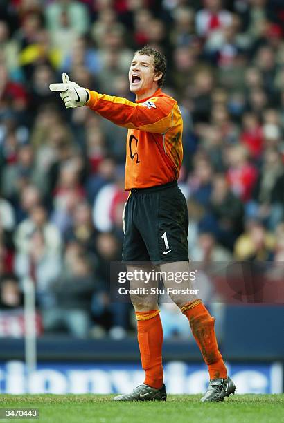 Jens Lehmann of Arsenal in action during the FA Cup Semi Final match between Arsenal and Manchester United on April 3, 2004 at Villa Park in...