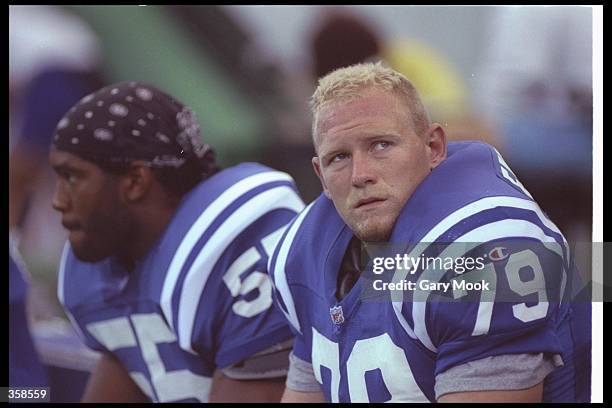 Defensive lineman Steve Emtman of the Indianapolis Colts looks on during a game against the Houston Oilers at the RCA Dome in Indianapolis, Indiana....