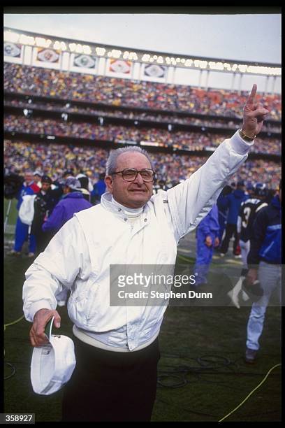 San Diego Chargers owner Alex Spanos celebrates after a playoff game against the Kansas City Chiefs at Jack Murphy Stadium in San Diego, California....