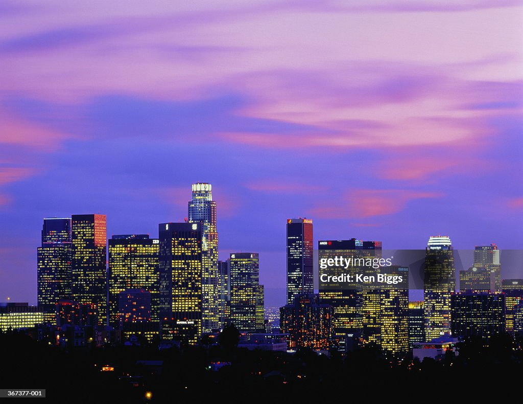 USA,California,Los Angeles,city centre skyline at twilight