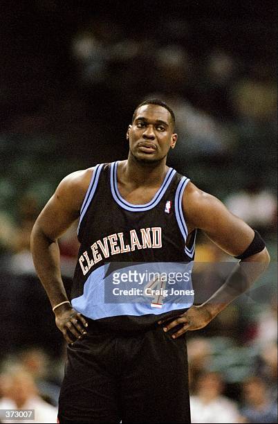 Shawn Kemp of the Cleveland Cavaliers waits on the court during the game against the Charlotte Hornets at the Charlotte Coliseum in Charlotte, North...
