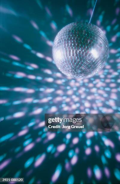 disco ball - globo espelhado imagens e fotografias de stock