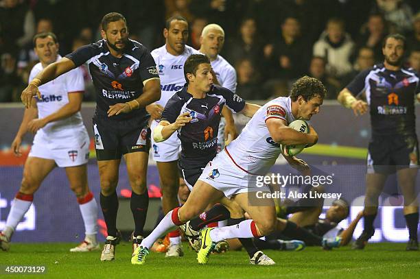 Sean O'Loughlin of England dives over the line to score a try during the Rugby League World Cup Quarter Final match between England and France at DW...