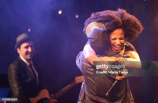 Marcarlo Rapper 107 Teatro De Marcelo Stock Photos, High-Res Pictures, and Images ...