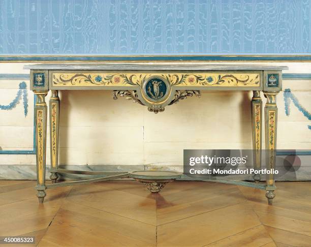 Wall table , by piedmontese manifactory 18th Century, wood painted.