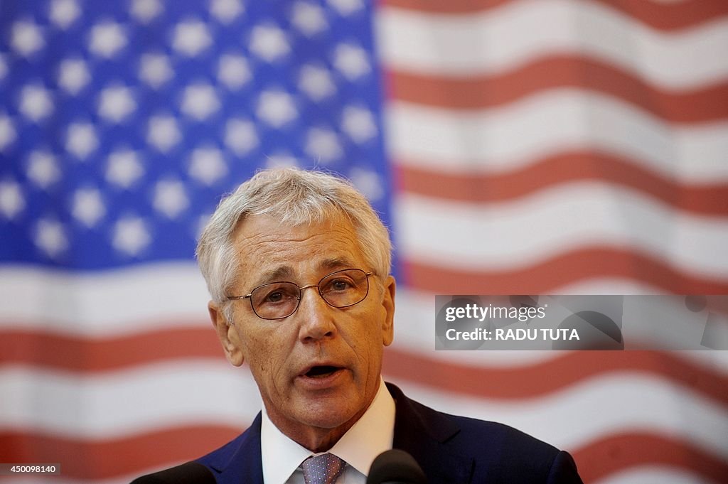 ROMANIA-US-DEFENCE-DUSA-HAGEL