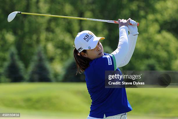 Inbee Park, of South Korea, hits her drive on the eighth hole during the first round of the Manulife Financial LPGA Classic at the Grey Silo Golf...