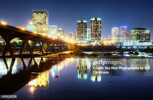 rva summer night - richmond va on the james - 2010 fotografías e imágenes de stock