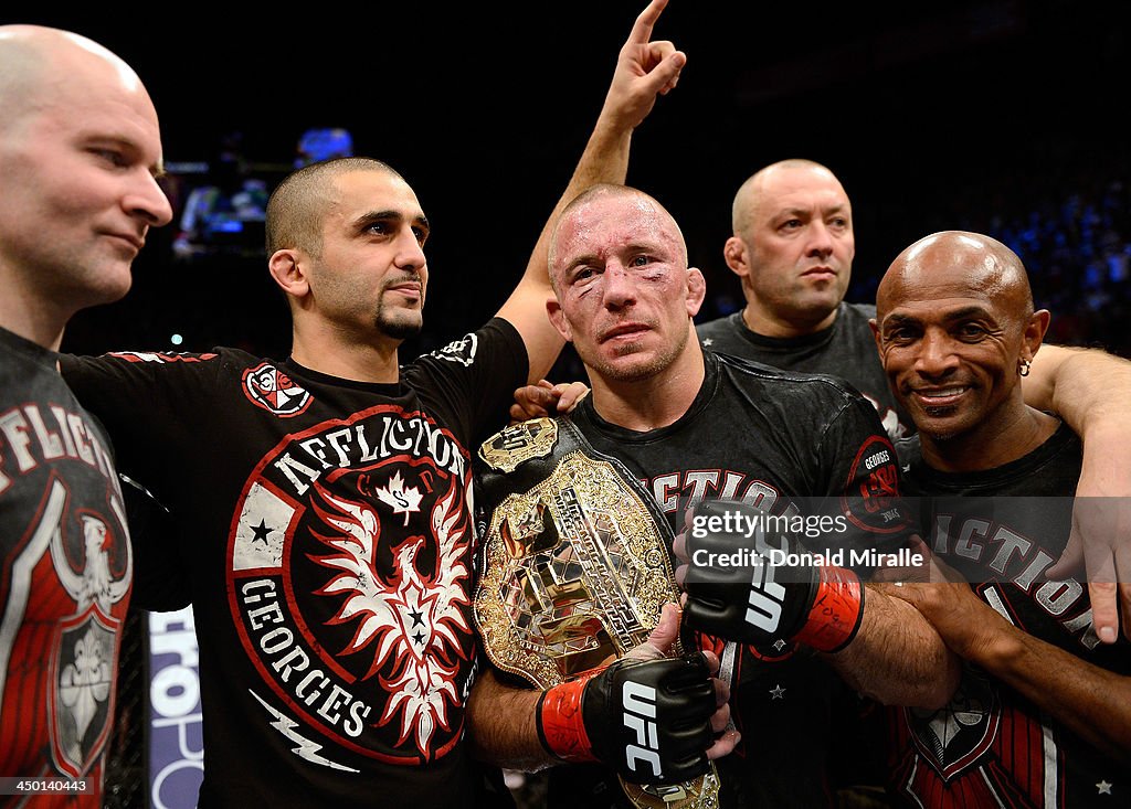 UFC 167: St-Pierre v Hendricks