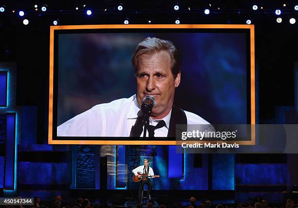 Actor/musician Jeff Daniels performs onstage at the 2014 AFI Life Achievement Award: A Tribute to Jane Fonda at the Dolby Theatre on June 5, 2014 in...