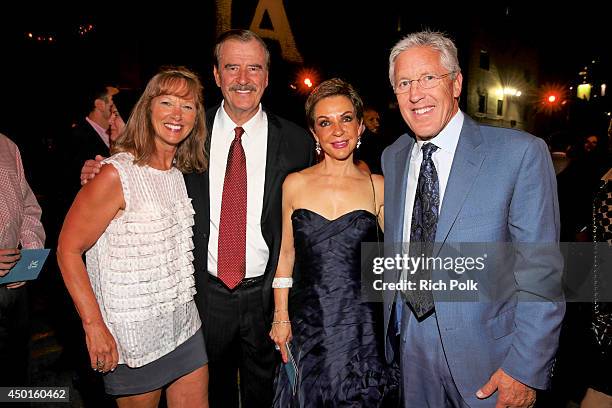 Glena Carroll, 55th President of Mexico, Vicente Fox,his wife Marta Sahagun and coach attend LA UNCOVERED An Evening Benefiting A Better LA at Siren...