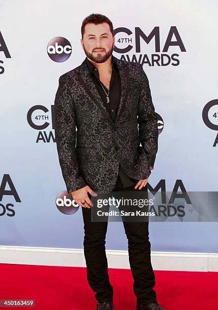 Tyler Farr attends the 47th annual CMA Awards at the Bridgestone Arena on November 6, 2013 in Nashville, Tennessee.