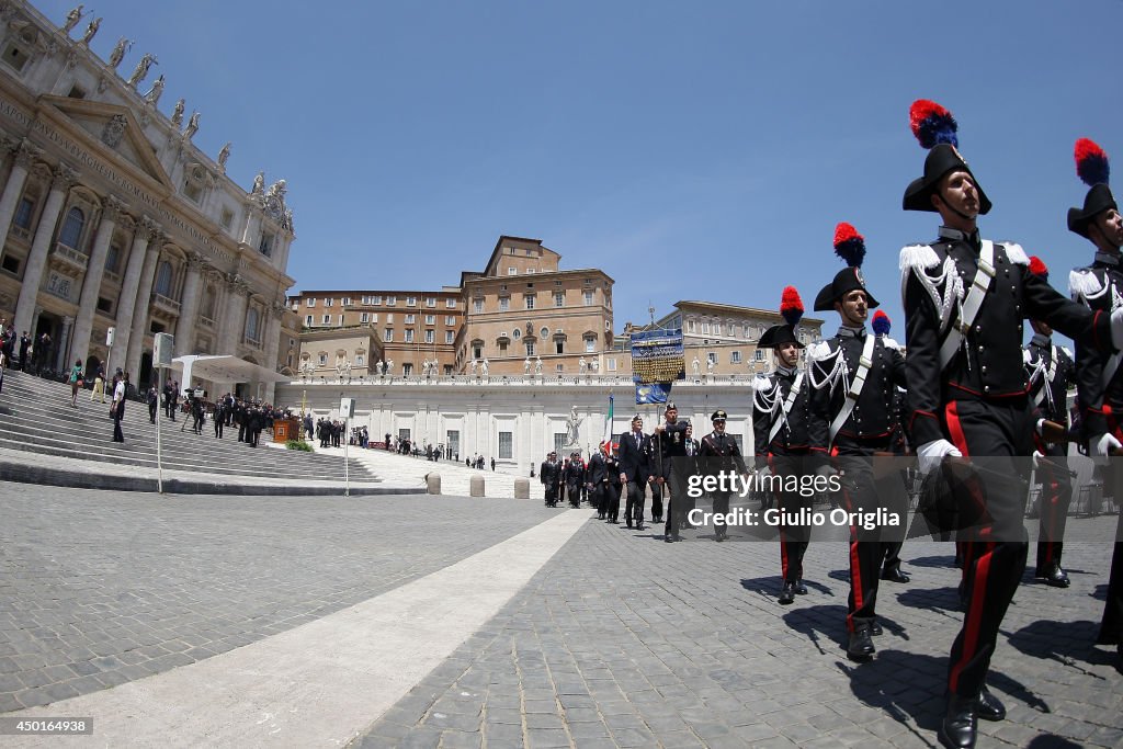 Pope Francis Holds An Audience To Celebrate 200 Years Of The Carabinieri Army