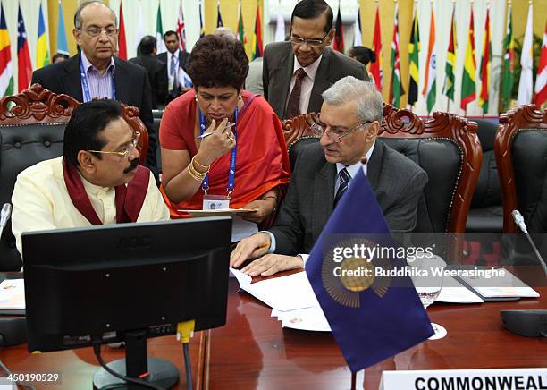 Sri Lankan President Mahinda Rajapakse and Secretary General of the Commonwealth Kamalesh Sharma attend the working session of final day of the...