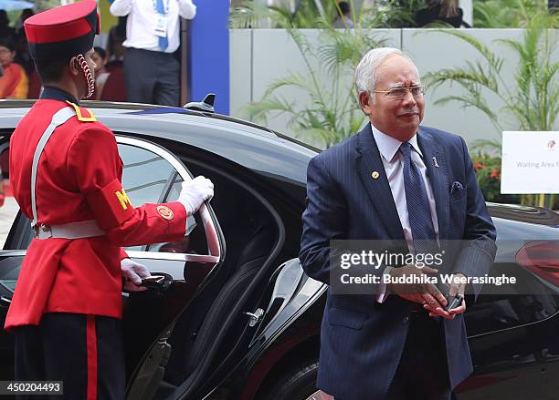 Prime Minister of Malaysia Dato' Sri Haji Mohammad Najib bin Tun Haji Abdul Razak arrives for the final day working session of the Commonwealth Heads...