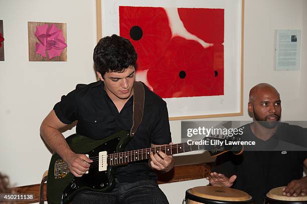 Tyler Rickey 91 Sabrina Murphy Photos & High Res Pictures - Getty Images
