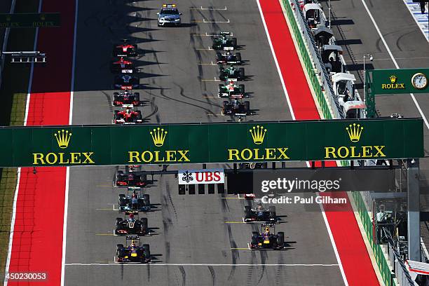 Formula Start Formula One Start Lights Photos and Premium High Res Pictures - Getty ...