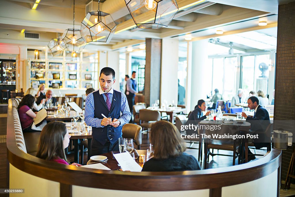 Magazine dining column on Fiola Mare