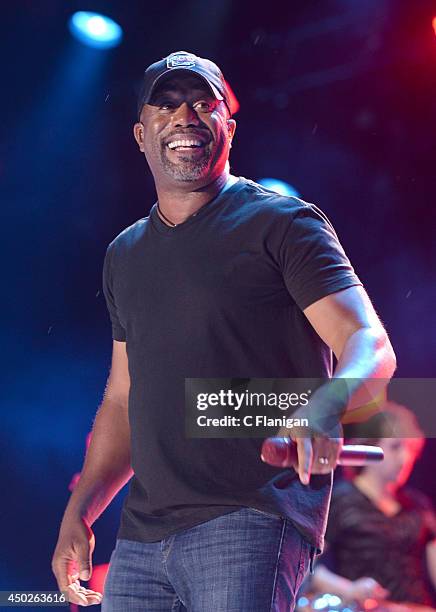 Darius Rucker performs during the 2014 CMA Festival at LP Field on June 7, 2014 in Nashville, Tennessee.